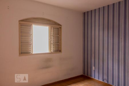 Casa à venda com 160m², 3 quartos e 2 vagas Casa à venda com 160m², 3 quartos e 2 vagasQuarto 2