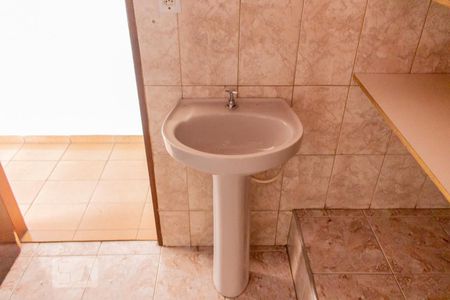 Casa à venda com 160m², 3 quartos e 2 vagas Casa à venda com 160m², 3 quartos e 2 vagasPia