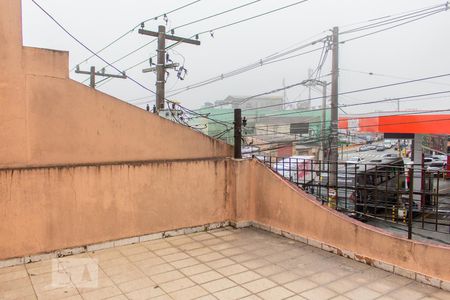 Casa à venda com 160m², 3 quartos e 2 vagas Casa à venda com 160m², 3 quartos e 2 vagasVaranda da Suíte