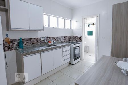Apartamento para alugar com 80m², 2 quartos e 1 vaga Apartamento para alugar com 80m², 2 quartos e 1 vagaCozinha