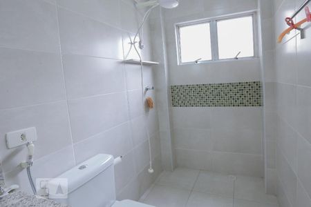 Apartamento para alugar com 80m², 2 quartos e 1 vaga Apartamento para alugar com 80m², 2 quartos e 1 vagaBanheiro da Suíte