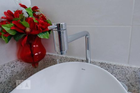 Apartamento para alugar com 80m², 2 quartos e 1 vaga Apartamento para alugar com 80m², 2 quartos e 1 vagaBanheiro da Suíte