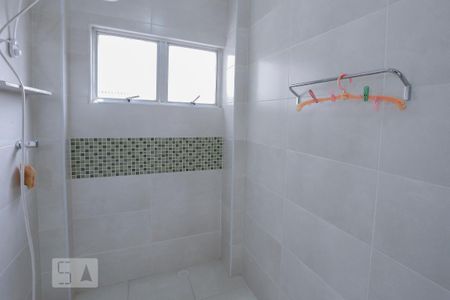 Apartamento para alugar com 80m², 2 quartos e 1 vaga Apartamento para alugar com 80m², 2 quartos e 1 vagaBanheiro da Suíte
