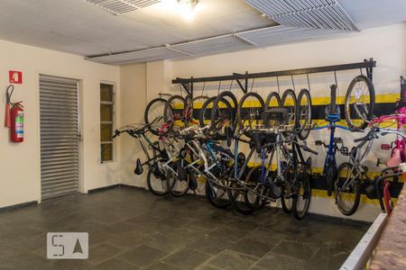 Apartamento para alugar com 80m², 2 quartos e 1 vaga Apartamento para alugar com 80m², 2 quartos e 1 vagaBicicletário