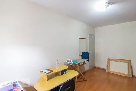 Apartamento à venda com 97m², 3 quartos e 2 vagasQuarto 3