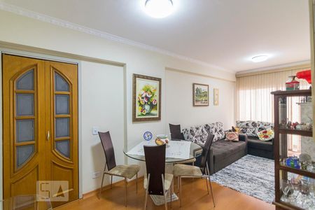 Sala de apartamento à venda com 3 quartos, 97m² em Vila Bastos, Santo André
