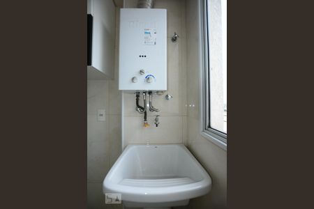Apartamento para alugar com 65m², 2 quartos e 1 vagaÁrea de Serviço