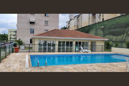 Apartamento para alugar com 65m², 2 quartos e 1 vaga Apartamento para alugar com 65m², 2 quartos e 1 vagaÁrea comum - Piscina