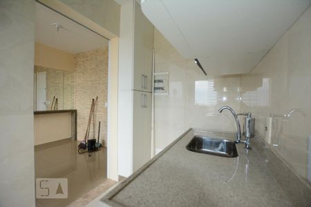 Apartamento para alugar com 65m², 2 quartos e 1 vagaCozinha