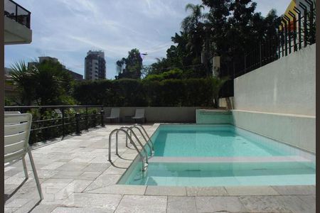 Apartamento para alugar com 260m², 4 quartos e 3 vagasPiscina