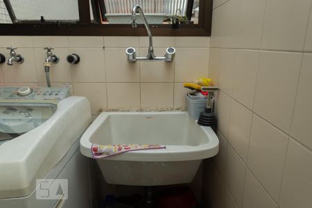 Apartamento para alugar com 260m², 4 quartos e 3 vagasÁrea de Serviço