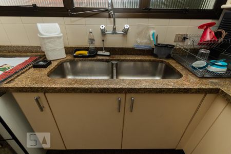 Apartamento para alugar com 260m², 4 quartos e 3 vagasCozinha