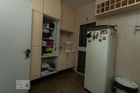 Apartamento para alugar com 260m², 4 quartos e 3 vagasÁrea de Serviço