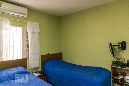 Suíte de casa à venda com 3 quartos, 190m² em Parque Edu Chaves, São Paulo