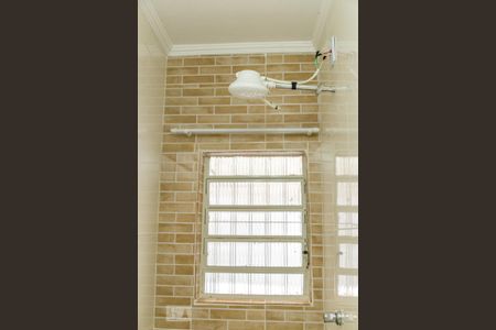 Casa à venda com 190m², 3 quartos e 2 vagasBanheiro da Suíte