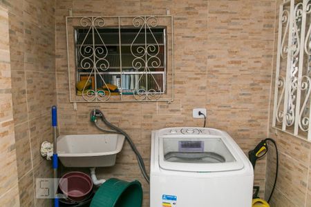 Casa à venda com 190m², 3 quartos e 2 vagasÁrea de Serviço