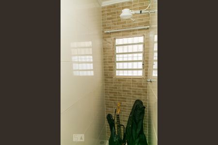 Casa à venda com 190m², 3 quartos e 2 vagasBanheiro da Suíte