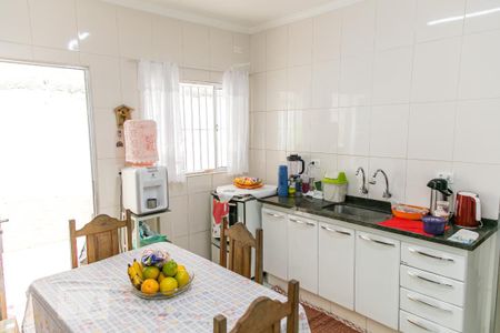 Casa à venda com 190m², 3 quartos e 2 vagasCozinha