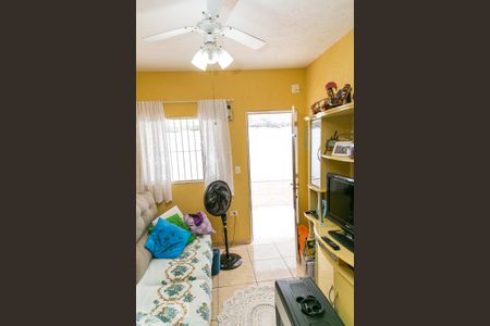 Sala de casa à venda com 3 quartos, 190m² em Parque Edu Chaves, São Paulo