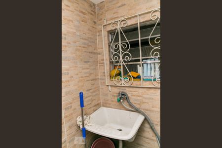 Casa à venda com 190m², 3 quartos e 2 vagasÁrea de Serviço