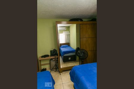 Suíte de casa à venda com 3 quartos, 190m² em Parque Edu Chaves, São Paulo