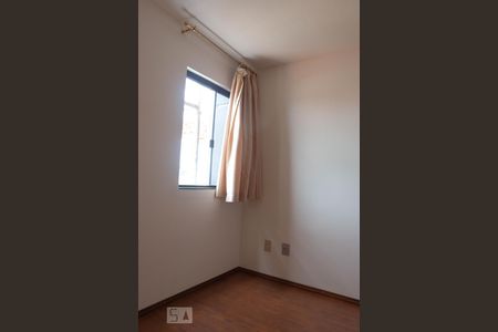 Apartamento para alugar com 64m², 3 quartos e sem vagaQuarto 2