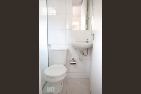 Apartamento para alugar com 64m², 3 quartos e sem vagaBanheiro Social 2