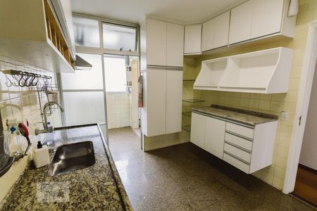 Apartamento à venda com 96m², 3 quartos e 1 vagaCozinha