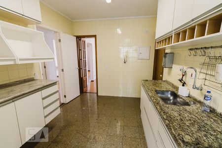 Apartamento à venda com 96m², 3 quartos e 1 vagaCozinha