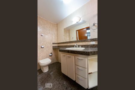 Apartamento para alugar com 150m², 4 quartos e 2 vagasBanheiro da Suíte