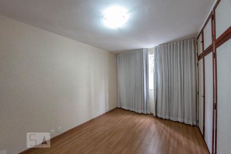 Apartamento para alugar com 150m², 4 quartos e 2 vagasQuarto Suíte