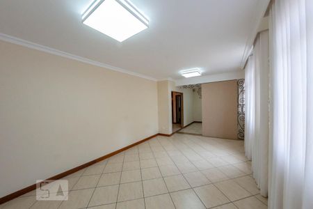 Apartamento para alugar com 150m², 4 quartos e 2 vagasSala
