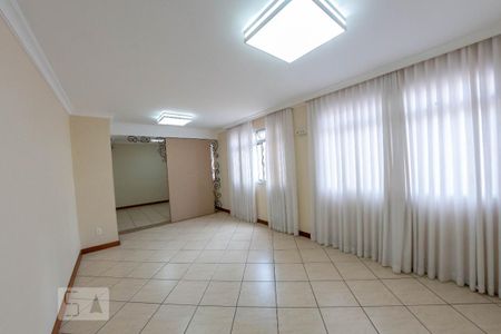 Apartamento para alugar com 150m², 4 quartos e 2 vagasSala