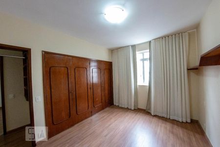 Apartamento para alugar com 150m², 4 quartos e 2 vagasQuarto 2