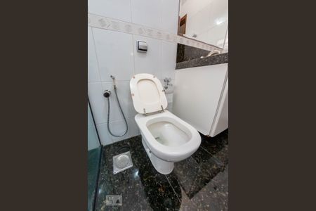 Apartamento para alugar com 150m², 4 quartos e 2 vagasBanheiro Social