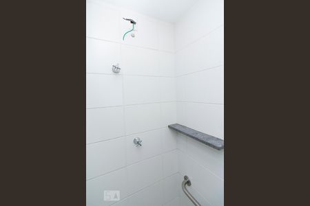 Apartamento para alugar com 31m², 1 quarto e sem vagaDetalhe banheiro