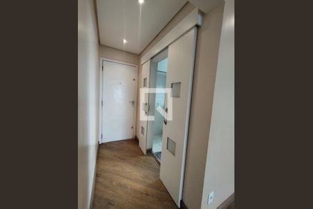 Sala de apartamento à venda com 3 quartos, 103m² em Vila Firmiano Pinto, São Paulo