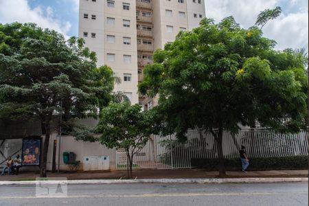Apartamento à venda com 103m², 3 quartos e 2 vagasFachada
