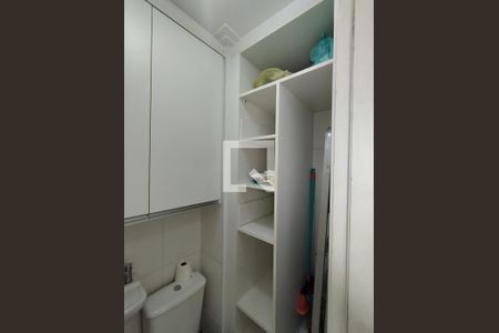 Apartamento à venda com 103m², 3 quartos e 2 vagasBanheiro de serviço