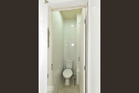 Apartamento para alugar com 90m², 2 quartos e sem vagaBanheiro de Serviço