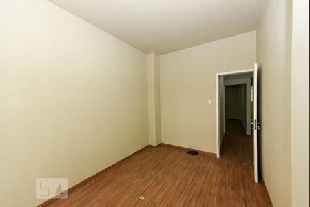 Apartamento para alugar com 90m², 2 quartos e sem vagaQuarto 2