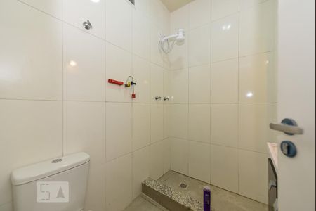 Apartamento para alugar com 90m², 2 quartos e sem vagaBanheiro