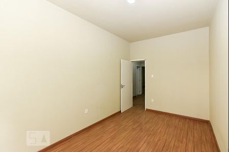 Quarto 1 de apartamento para alugar com 2 quartos, 90m² em Copacabana, Rio de Janeiro