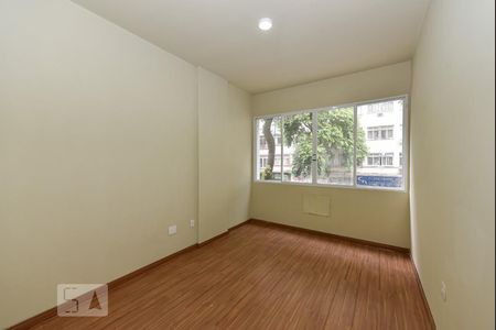 Quarto 1 de apartamento para alugar com 2 quartos, 90m² em Copacabana, Rio de Janeiro