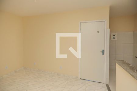 Casa para alugar com 25m², 1 quarto e sem vaga Casa para alugar com 25m², 1 quarto e sem vagaSala