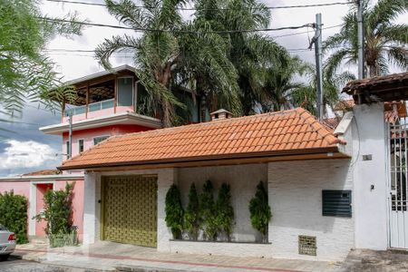 Casa para alugar com 600m², 5 quartos e sem vagaFachada
