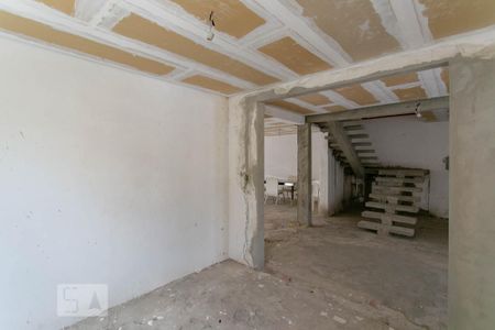 Casa para alugar com 600m², 5 quartos e sem vagaQuarto