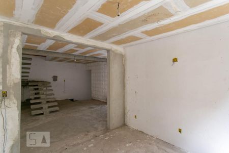 Casa para alugar com 600m², 5 quartos e sem vagaQuarto