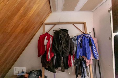 Casa para alugar com 600m², 5 quartos e sem vagaCloset do quarto