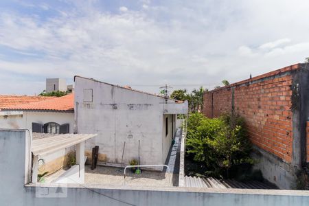 Casa de condomínio à venda com 60m², 2 quartos e 1 vagaVista